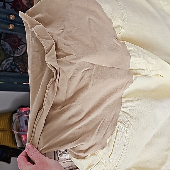 PANTS - Picture 2 of 5